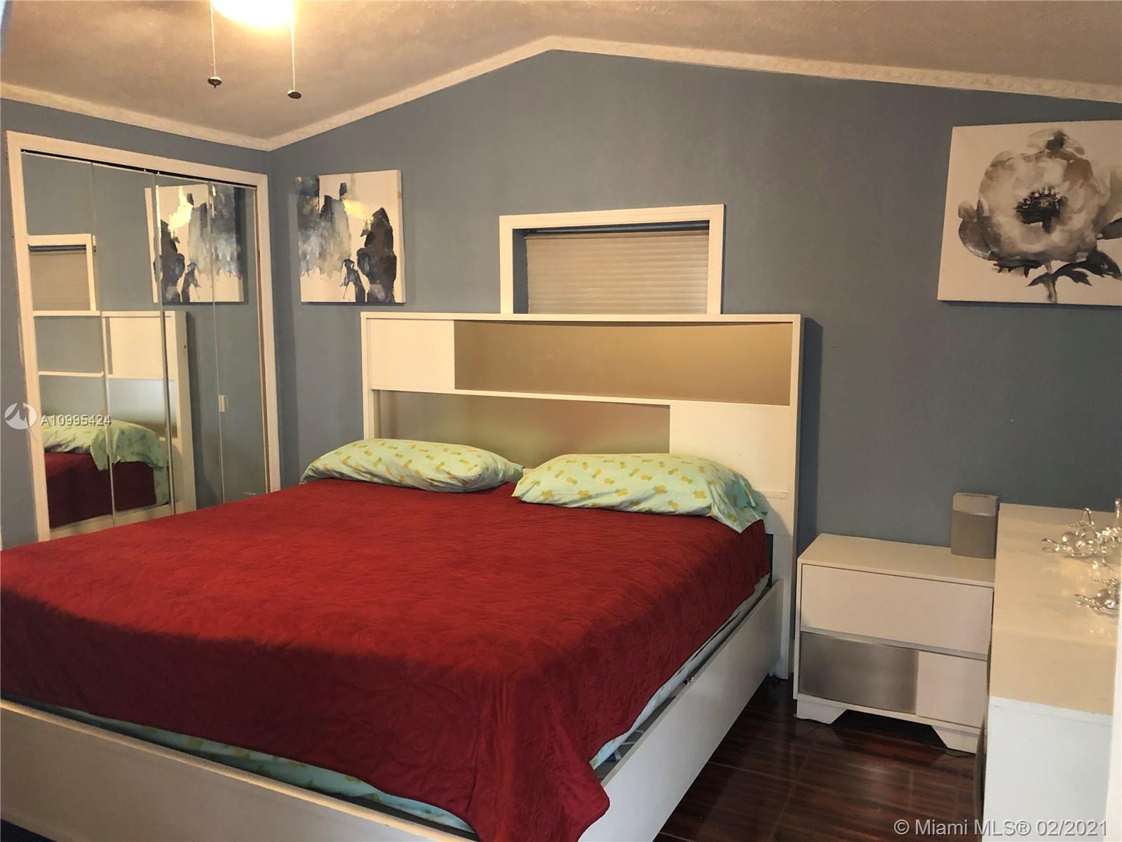 28501 Southwest 152nd Avenue, Unit 196 Homestead, FL 33033 - Photo 17 of 61