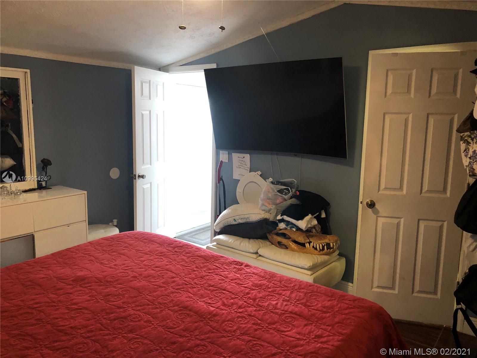 28501 Southwest 152nd Avenue, Unit 196 Homestead, FL 33033 - Photo 20 of 61