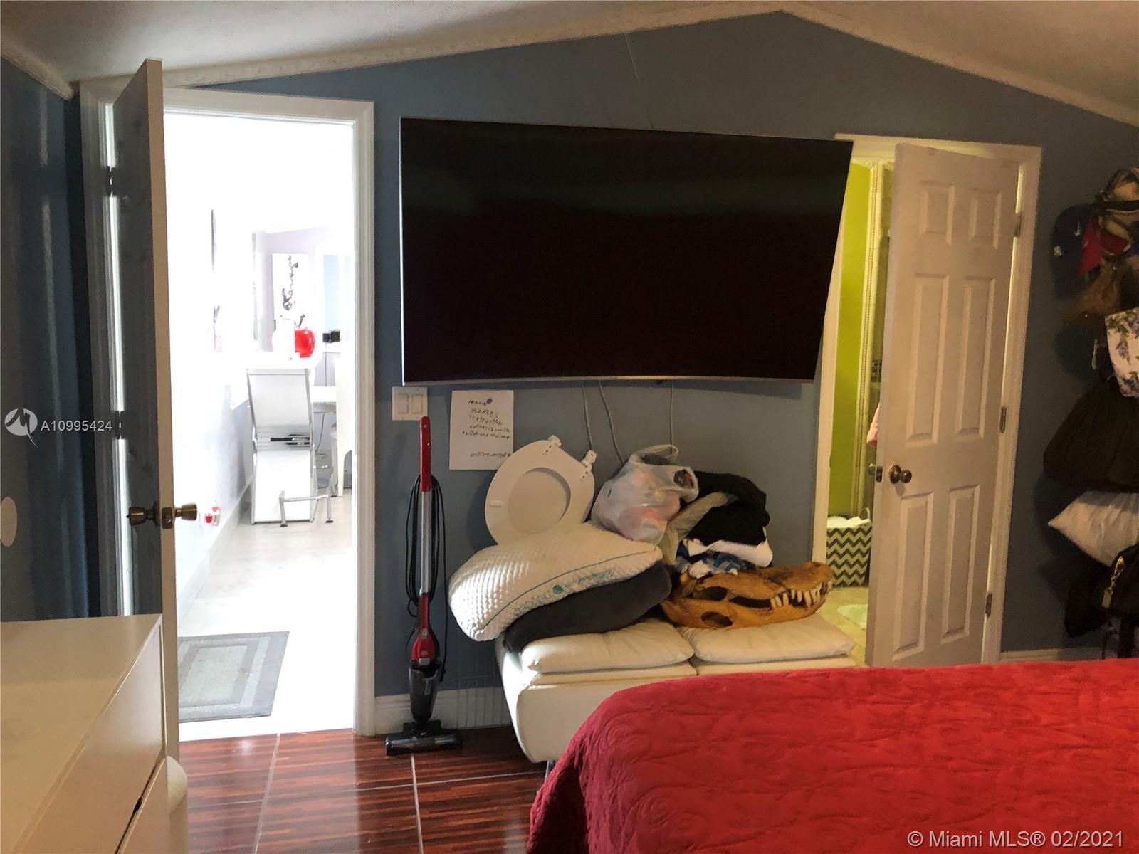 28501 Southwest 152nd Avenue, Unit 196 Homestead, FL 33033 - Photo 22 of 61