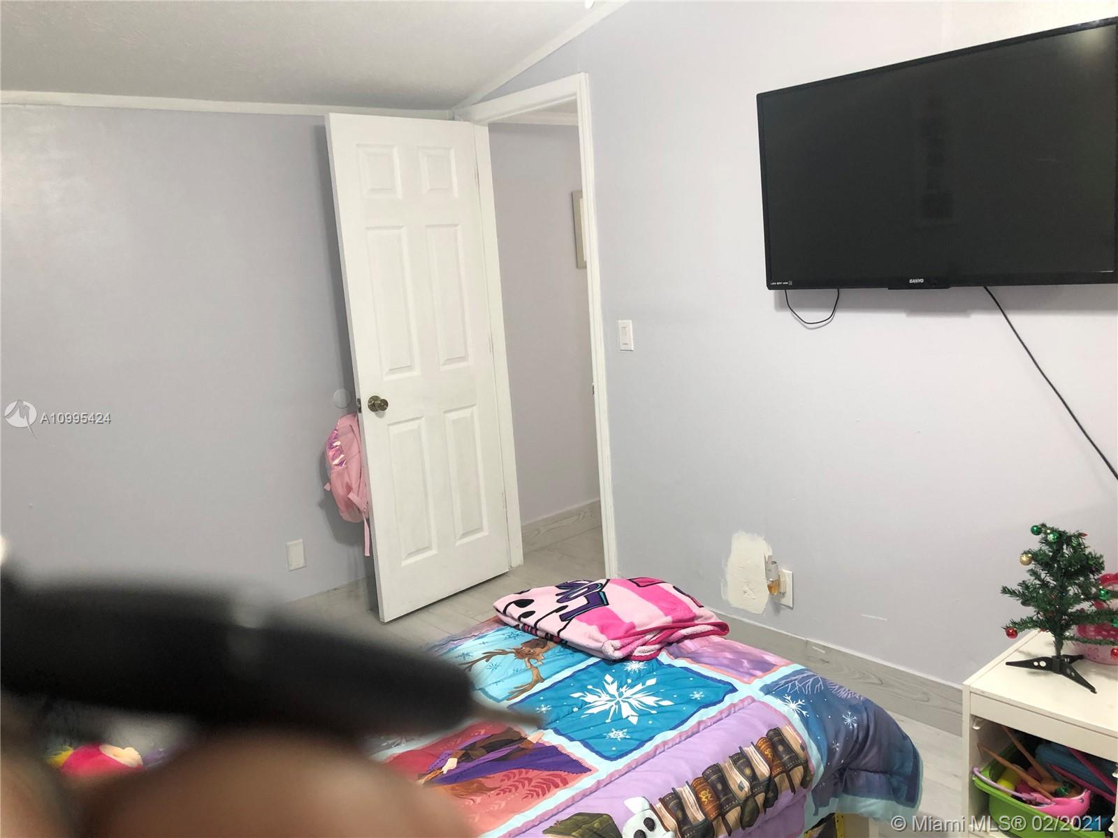 28501 Southwest 152nd Avenue, Unit 196 Homestead, FL 33033 - Photo 31 of 61