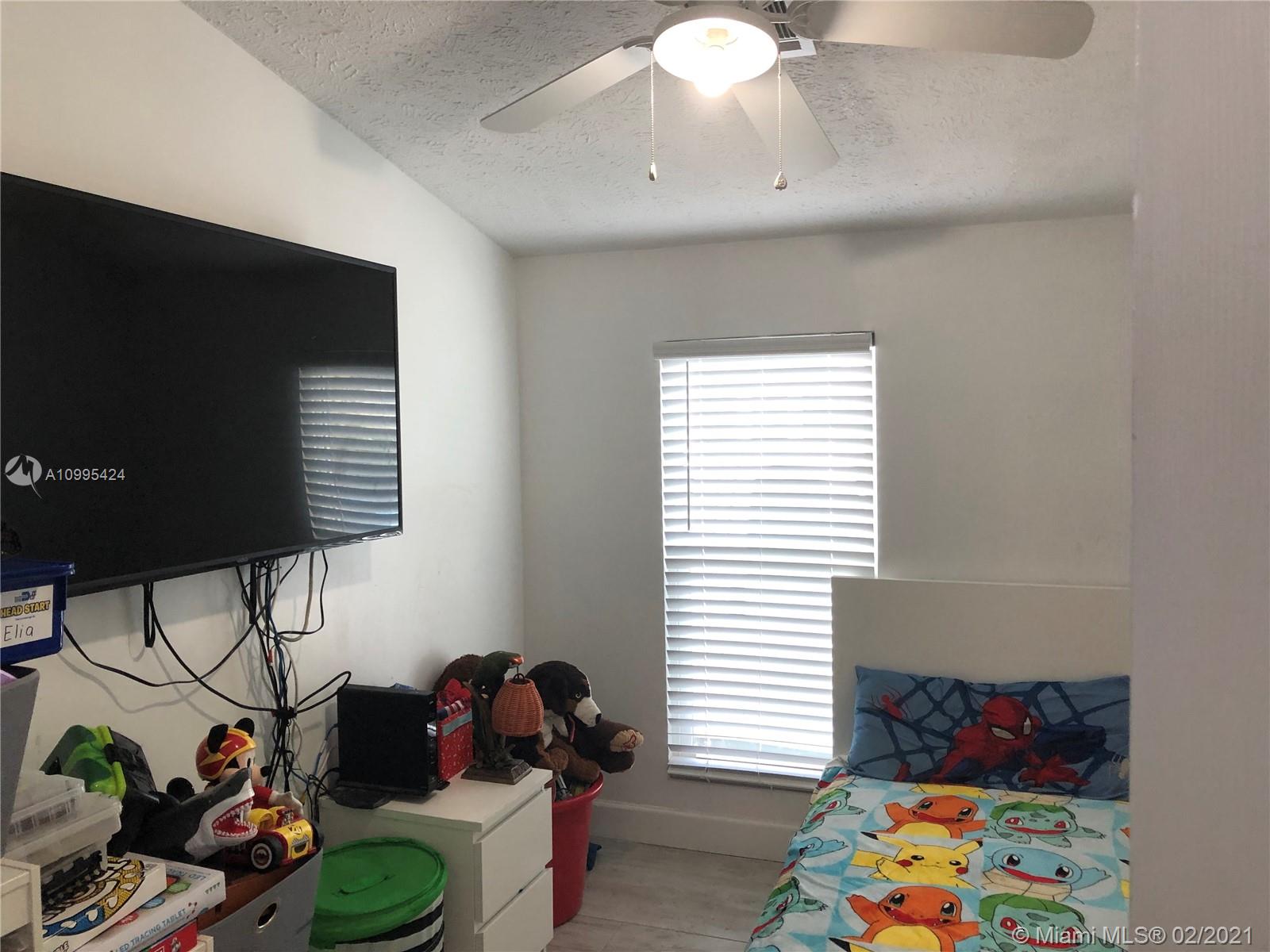28501 Southwest 152nd Avenue, Unit 196 Homestead, FL 33033 - Photo 35 of 61