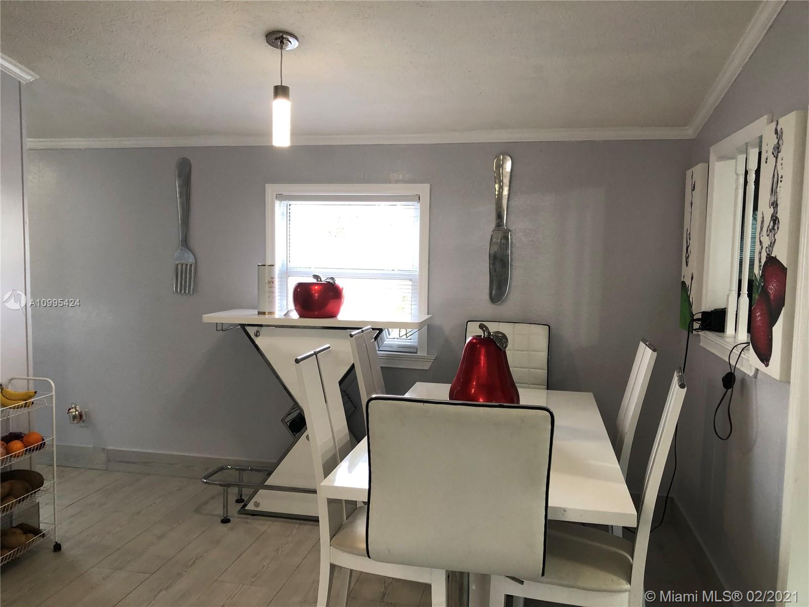 28501 Southwest 152nd Avenue, Unit 196 Homestead, FL 33033 - Photo 5 of 61