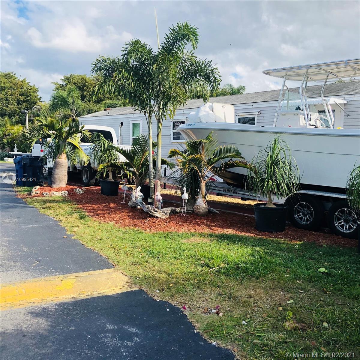 28501 Southwest 152nd Avenue, Unit 196 Homestead, FL 33033 - Photo 45 of 61