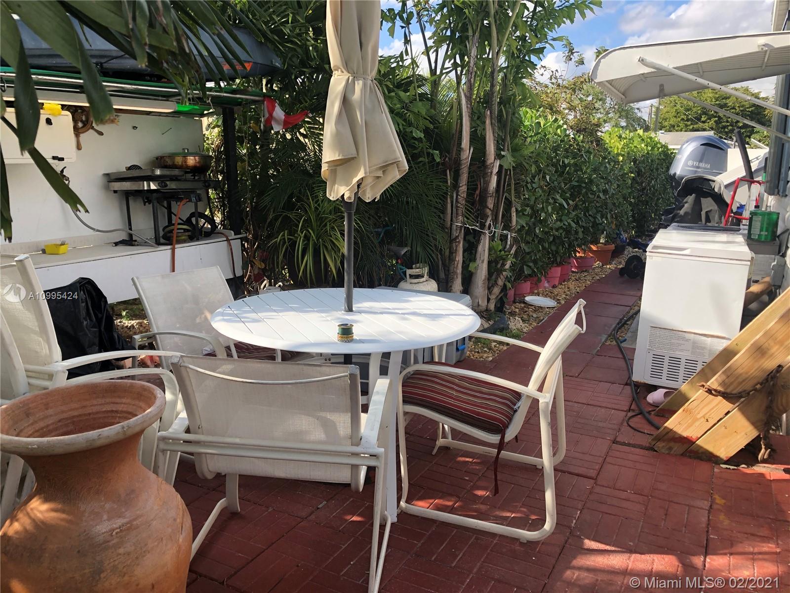 28501 Southwest 152nd Avenue, Unit 196 Homestead, FL 33033 - Photo 47 of 61