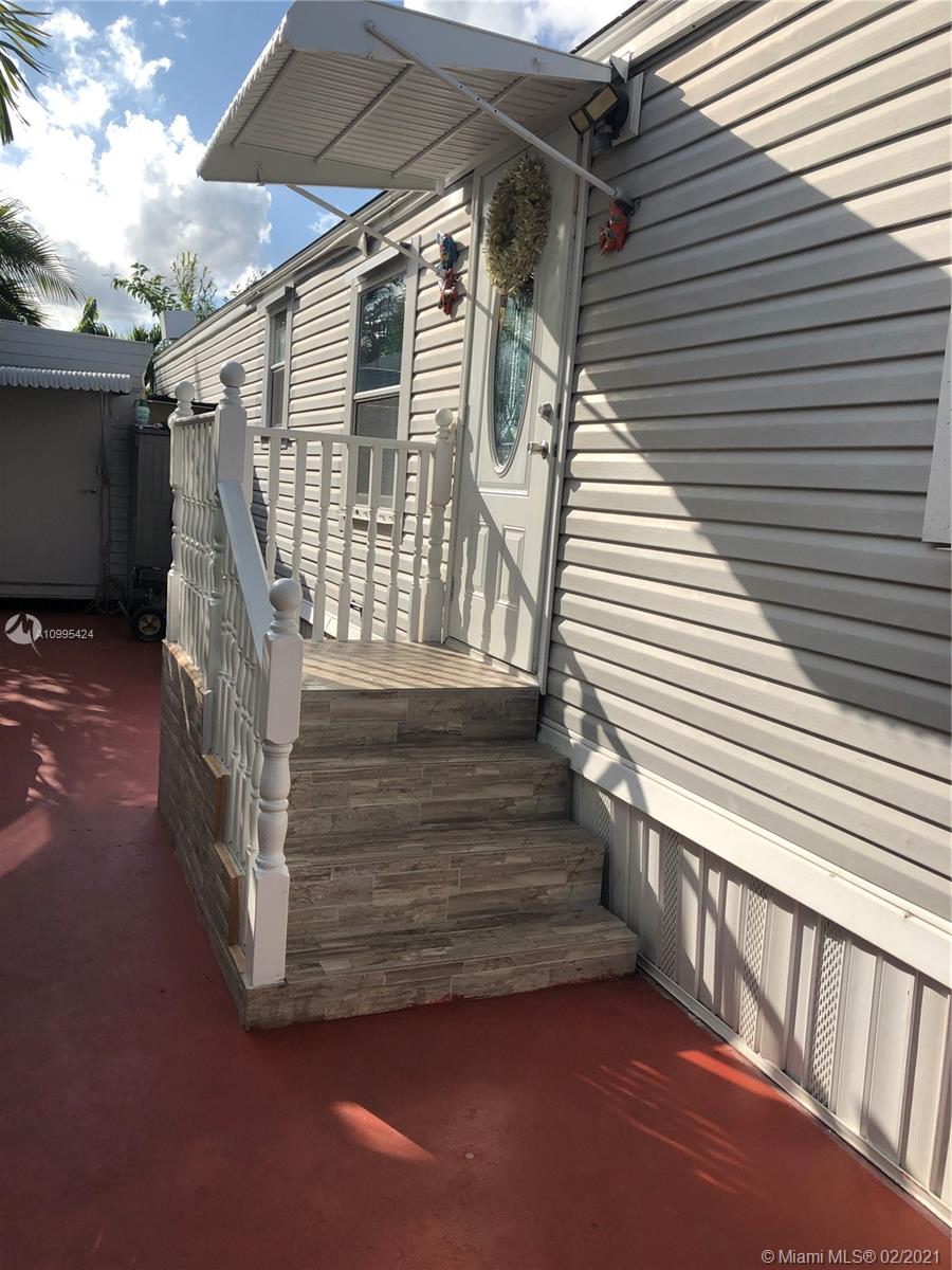 28501 Southwest 152nd Avenue, Unit 196 Homestead, FL 33033 - Photo 53 of 61