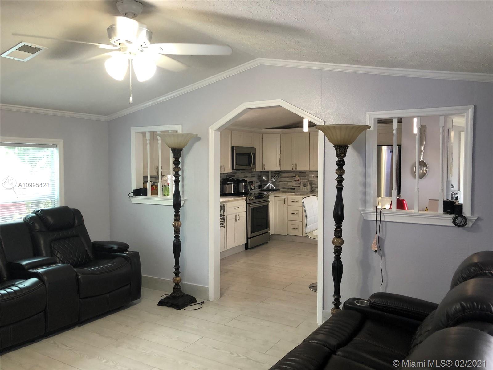 28501 Southwest 152nd Avenue, Unit 196 Homestead, FL 33033 - Photo 7 of 61
