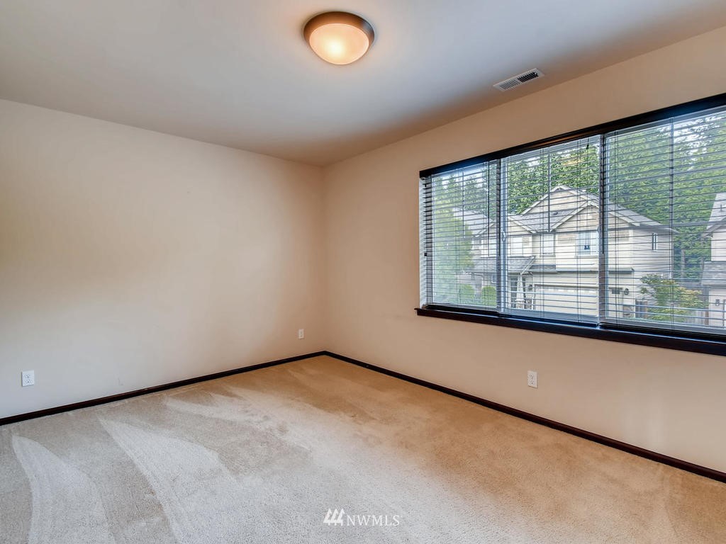 16005 120th Avenue Northeast Bothell, WA 98011 - Photo 17 of 24 Gallery Image 17