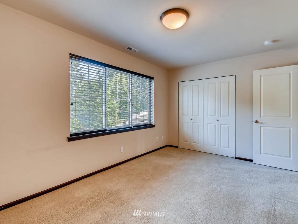 16005 120th Avenue Northeast Bothell, WA 98011 - Photo 18 of 24 Gallery Image 18