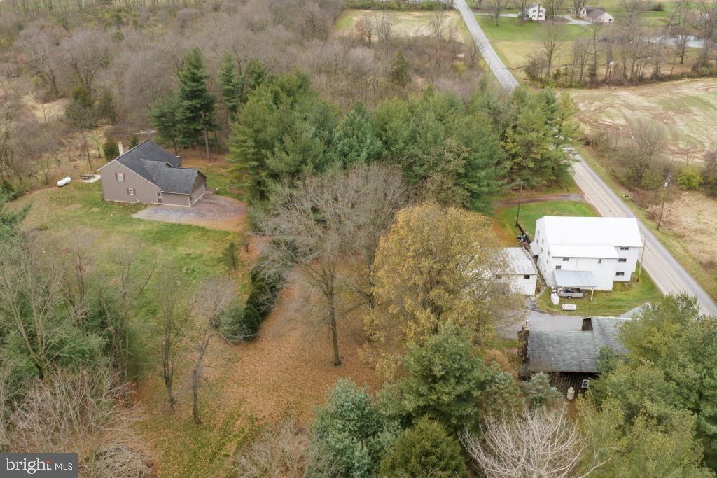 587 Chestnut Hill Road Denver, PA 17517 - Photo 9 of 97