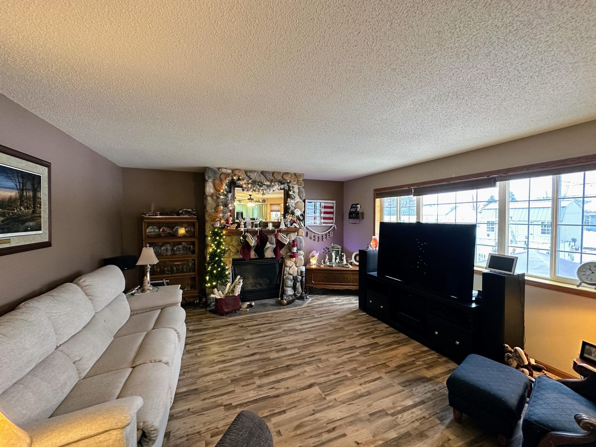 420 7th Street Northeast Perham, MN 56573 - Photo 15 of 40