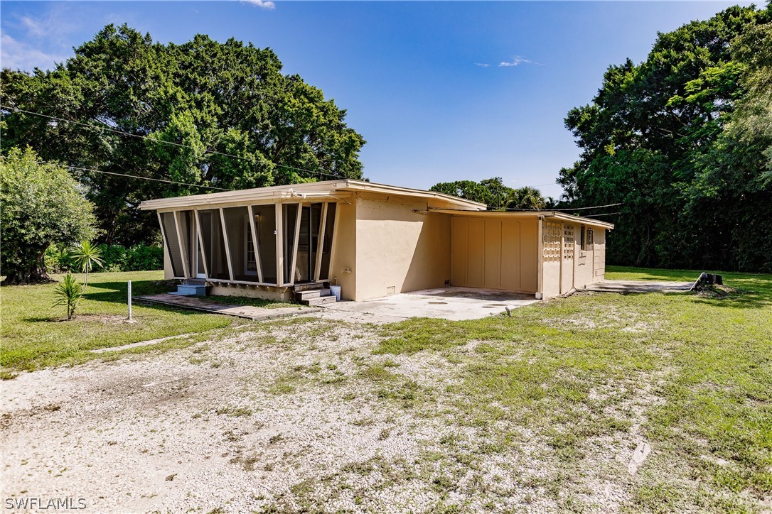 407 Miramar Road Fort Myers, FL 33905 - Photo 2 of 30 Gallery Image 2