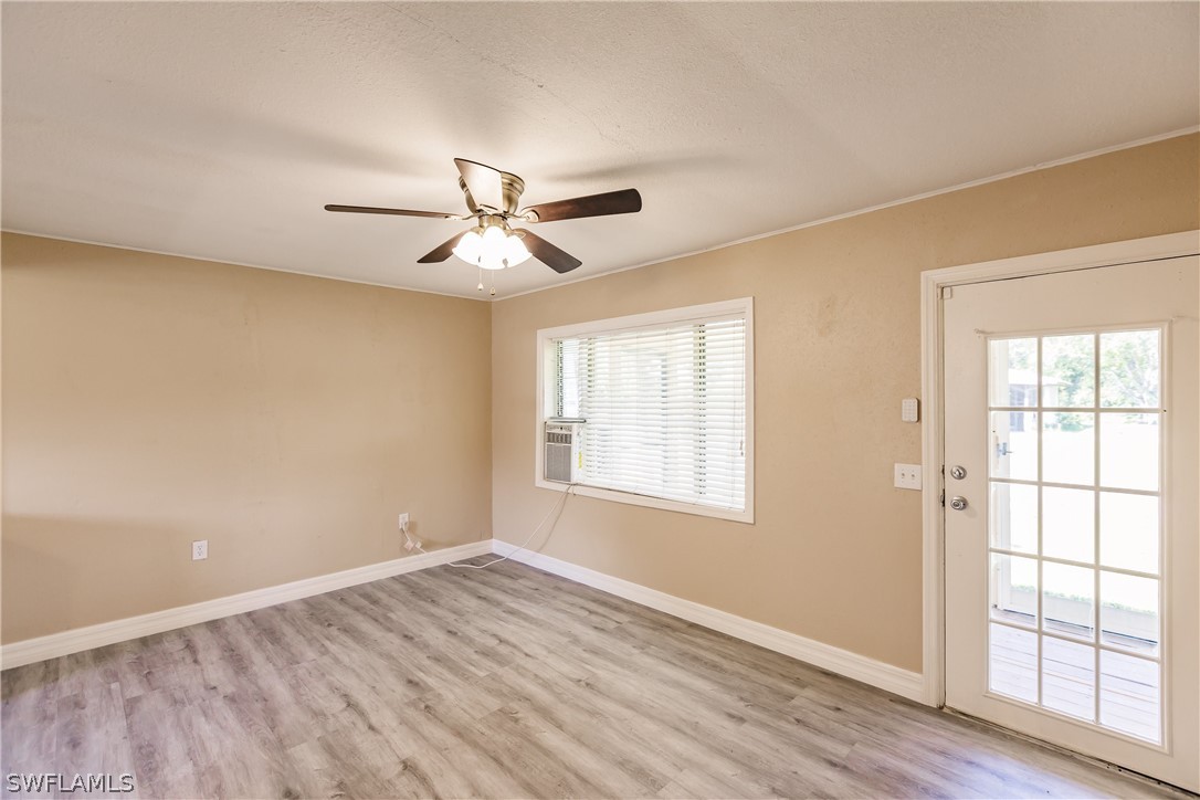 407 Miramar Road Fort Myers, FL 33905 - Photo 7 of 30 Gallery Image 7