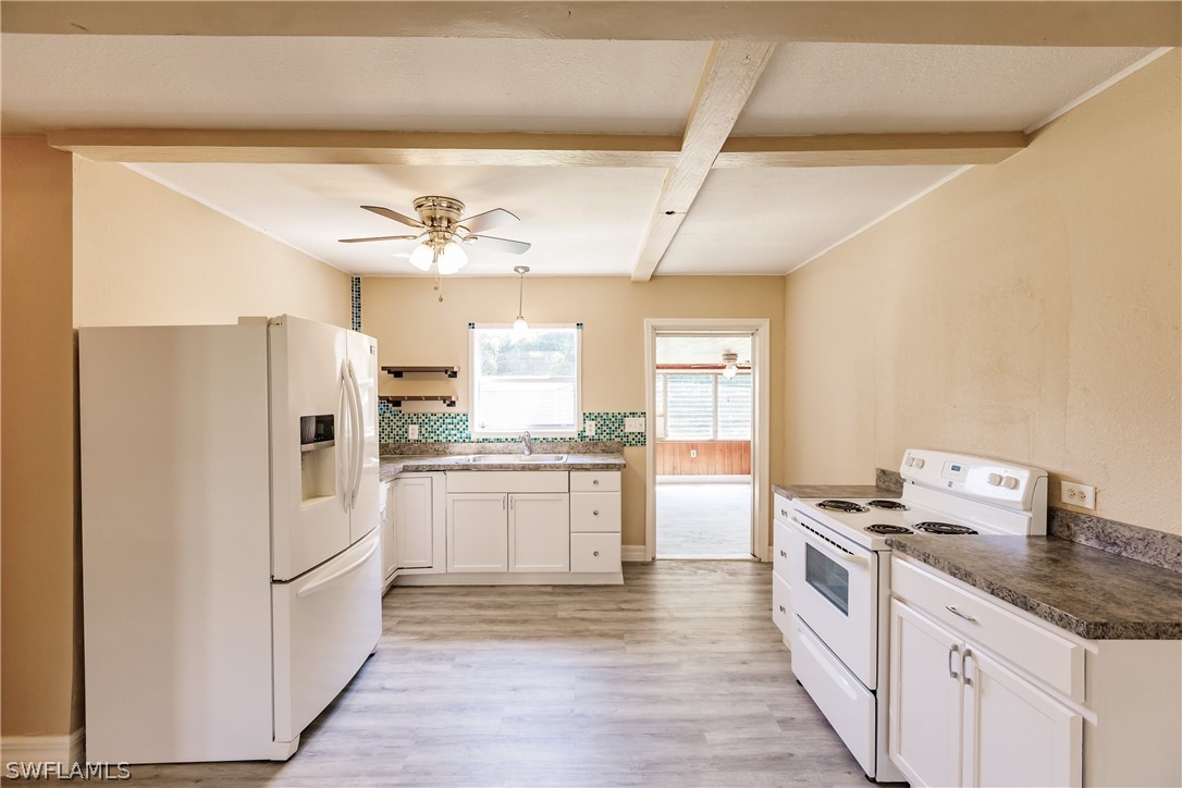 407 Miramar Road Fort Myers, FL 33905 - Photo 10 of 30 Gallery Image 10
