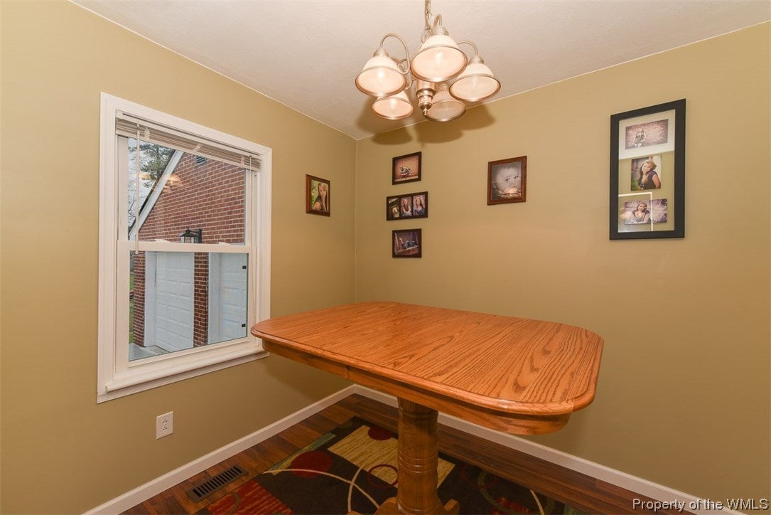 1210 Dare Road Yorktown, VA 23692 - Photo 9 of 24 Gallery Image 9