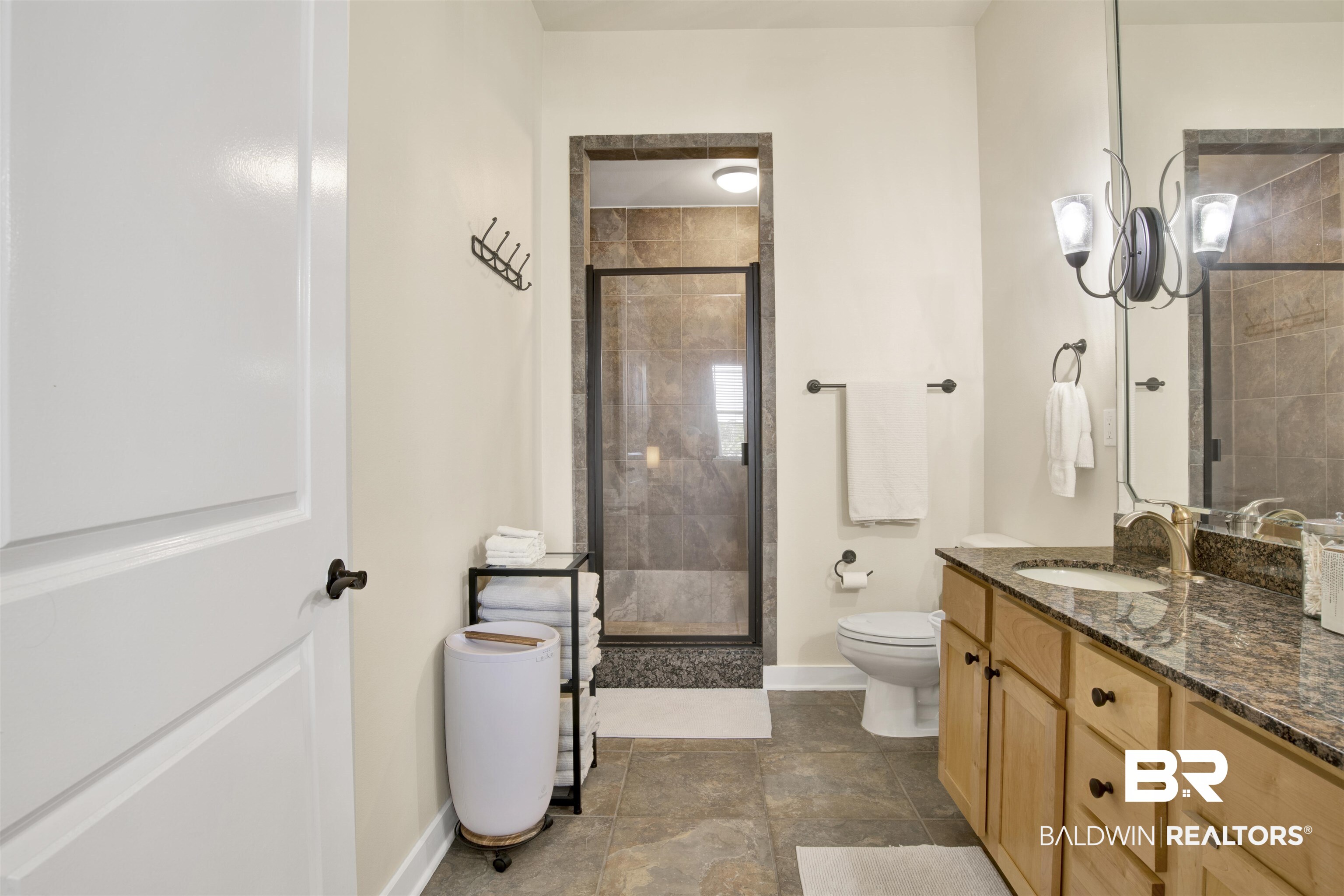 1430 Regency Road, Unit H302 Gulf Shores, AL 36542 - Photo 11 of 26 Gallery Image 11