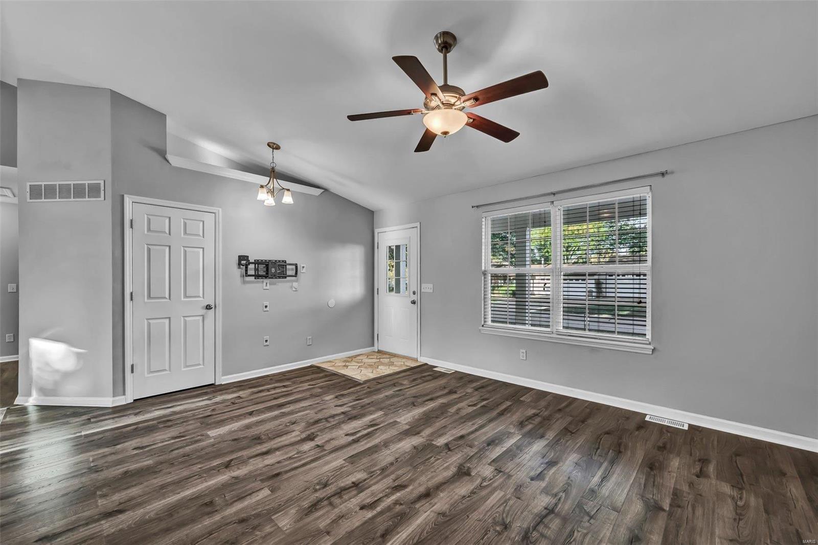 6 Cornell Drive O'Fallon, MO 63366 - Photo 5 of 33