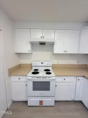 $2,375 | 2654 Victoria Avenue, Port Hueneme, CA 93041