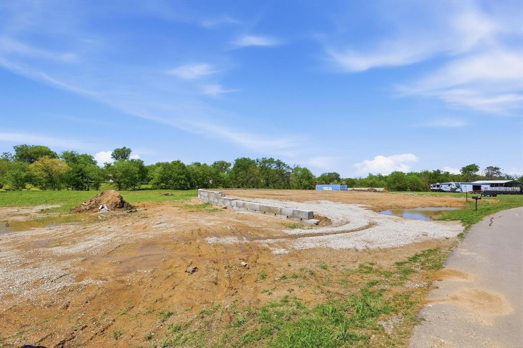 501 Rising Star Lane Sanger, TX 76266 - Photo 4 of 17 a view of lake view