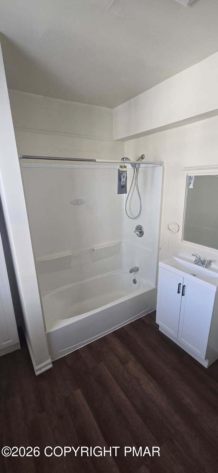 154 Garibaldi Avenue, Unit 2 Roseto, PA 18013 - Photo 11 of 12 original (35)