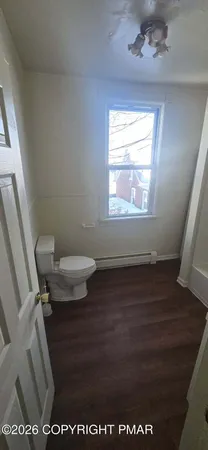 $1,350 | 154 Garibaldi Avenue, Unit 2, Roseto, PA 18013