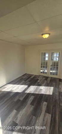 $1,350 | 154 Garibaldi Avenue, Unit 2, Roseto, PA 18013