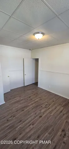 $1,350 | 154 Garibaldi Avenue, Unit 2, Roseto, PA 18013