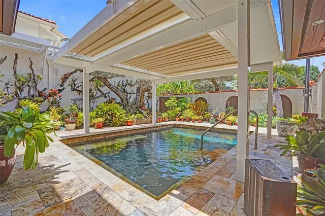 $14,000 | 683 Pelican Way, Delray Beach, FL 33483