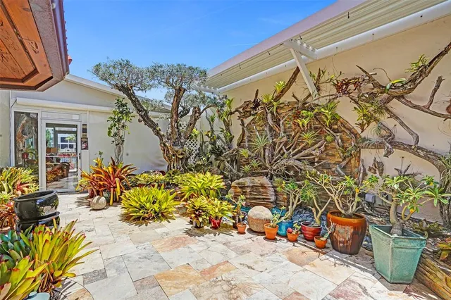 $14,000 | 683 Pelican Way, Delray Beach, FL 33483