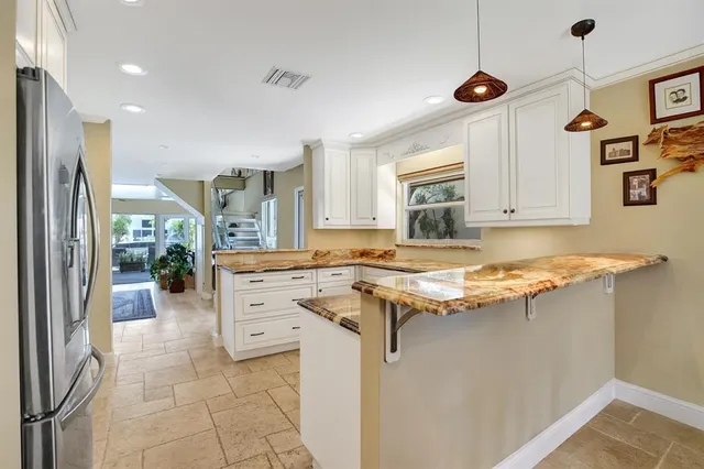 $14,000 | 683 Pelican Way, Delray Beach, FL 33483