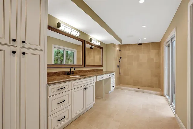 $14,000 | 683 Pelican Way, Delray Beach, FL 33483