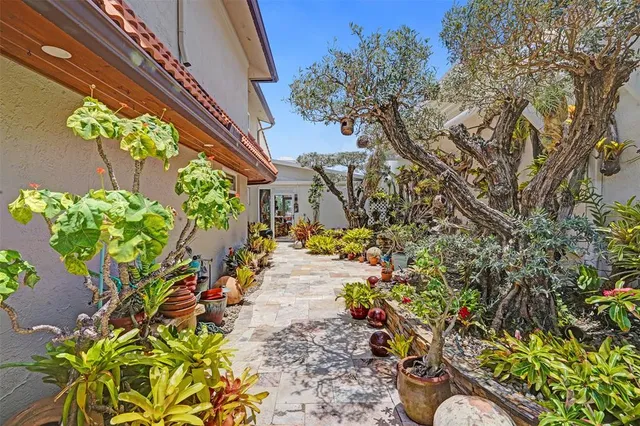 $14,000 | 683 Pelican Way, Delray Beach, FL 33483