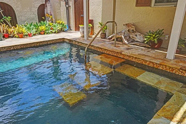 $14,000 | 683 Pelican Way, Delray Beach, FL 33483