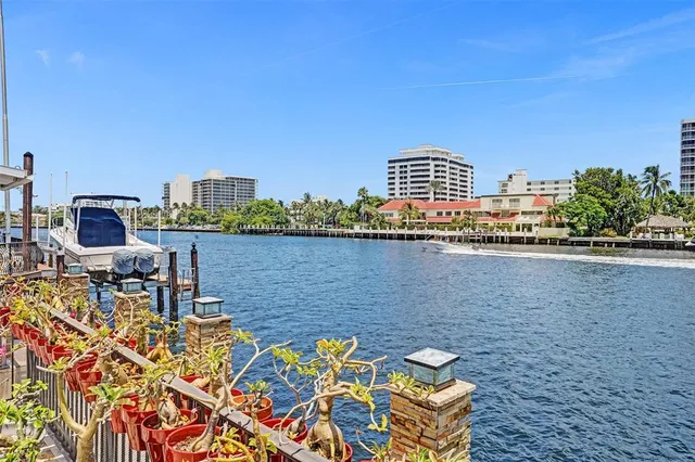 $14,000 | 683 Pelican Way, Delray Beach, FL 33483