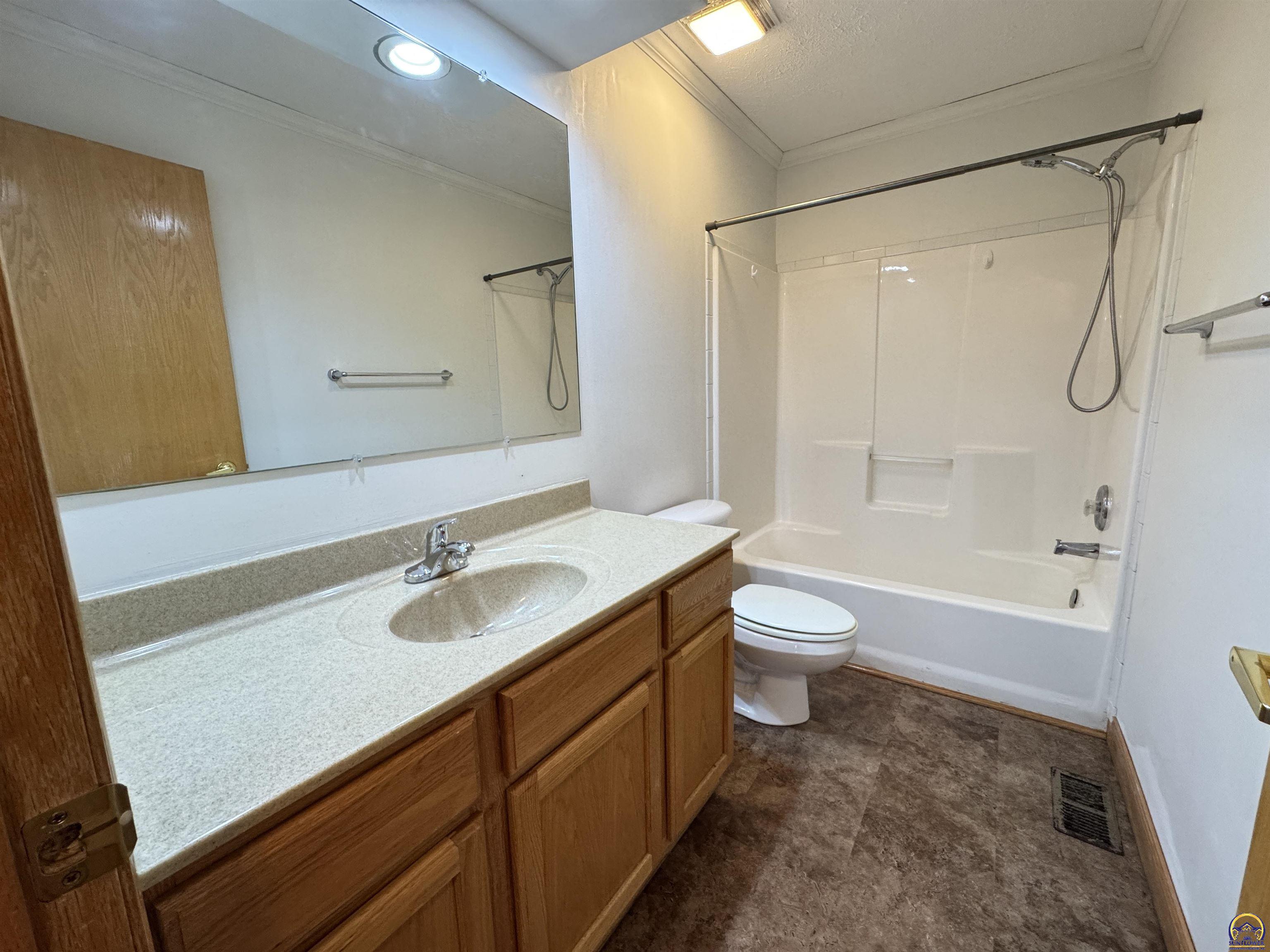 2624 Garner Road Northwest Lebo, KS 66856 - Photo 23 of 37