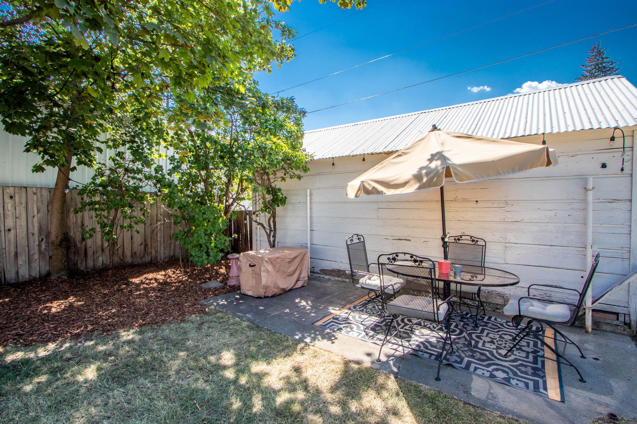 5427 North Whitehouse Street Spokane, WA 99205 - Photo 14 of 17