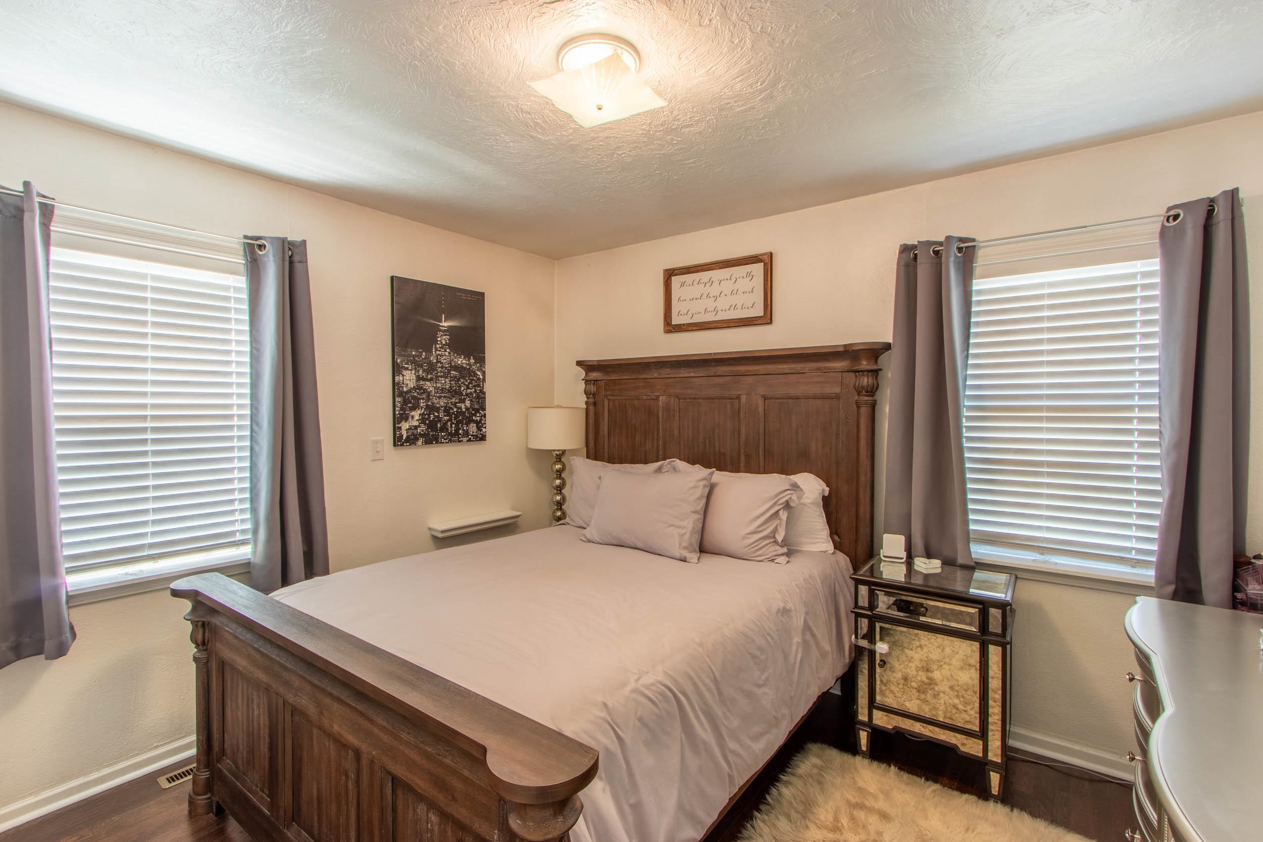 5427 North Whitehouse Street Spokane, WA 99205 - Photo 9 of 17