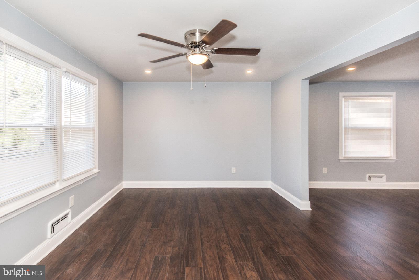 476 Covered Bridge Road Cherry Hill, NJ 08034 - Photo 11 of 58 Gallery Image 11