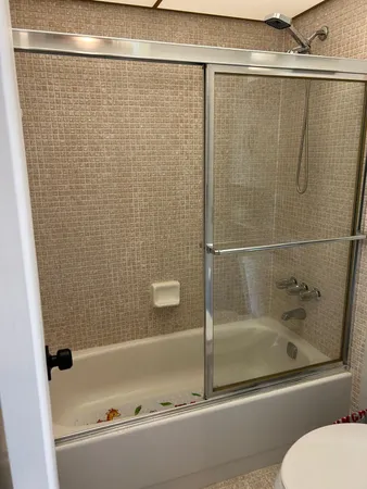 $129,900 | 6670 Royal Palm Boulevard, Unit 112K, Margate, FL 33063