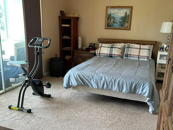$129,900 | 6670 Royal Palm Boulevard, Unit 112K, Margate, FL 33063
