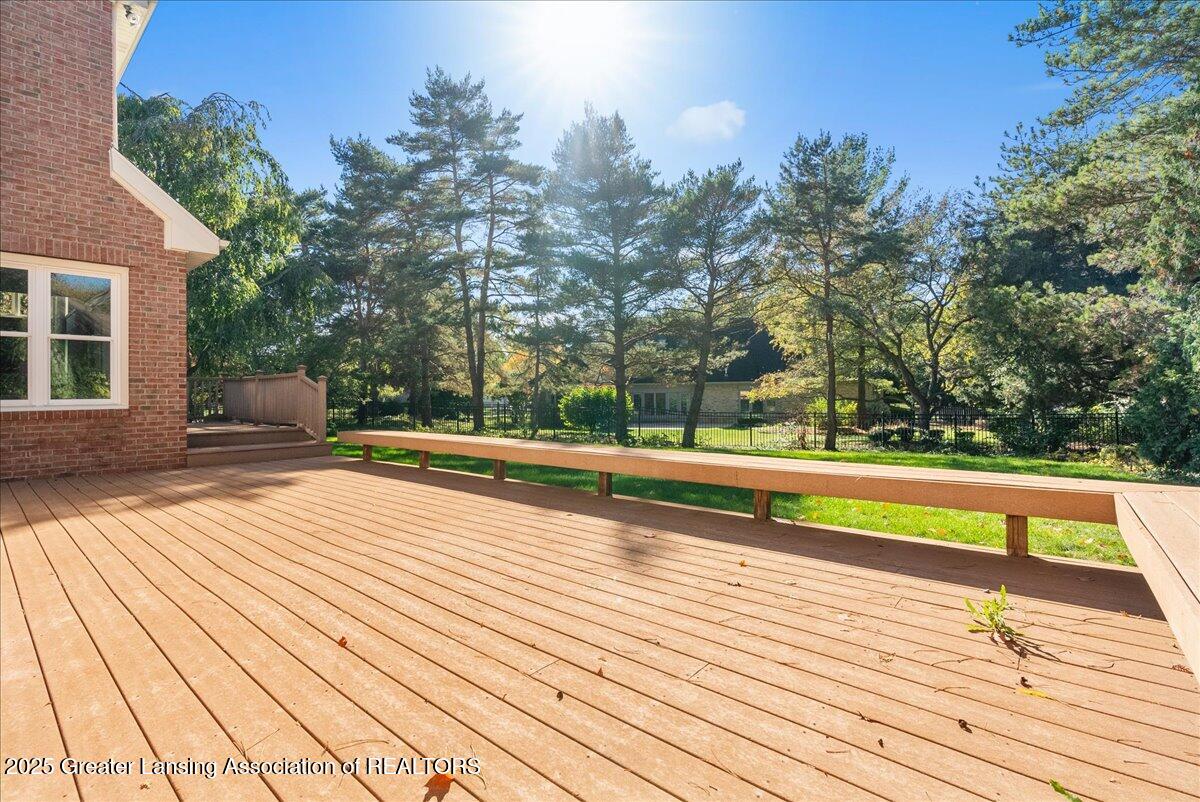 1351 Foxcroft Road East Lansing, MI 48823 - Photo 58 of 75 22-Media Jett - 22