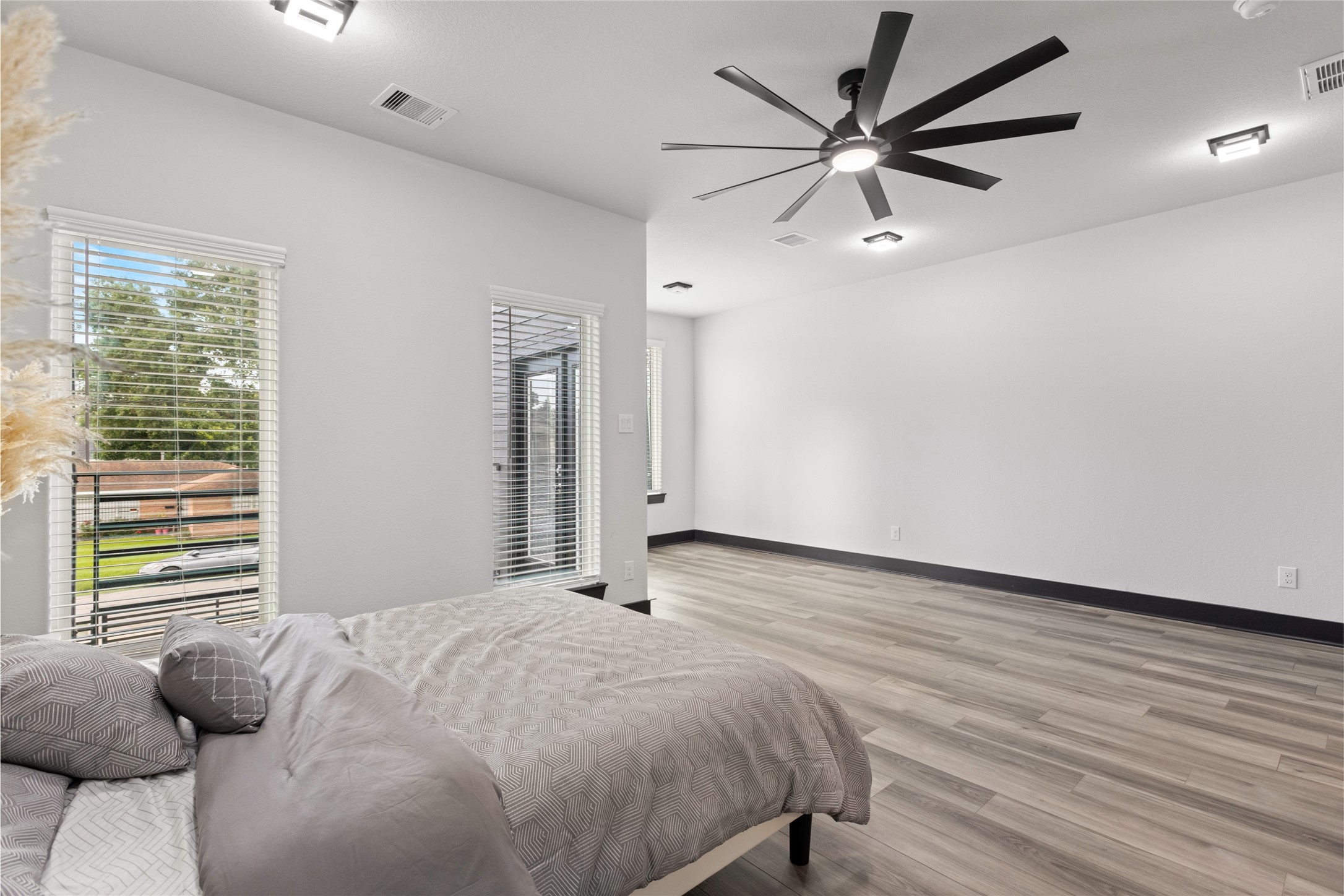 4435 Maggie Street, Unit B Houston, TX 77051 - Photo 16 of 37 a bedroom with a bed and a window