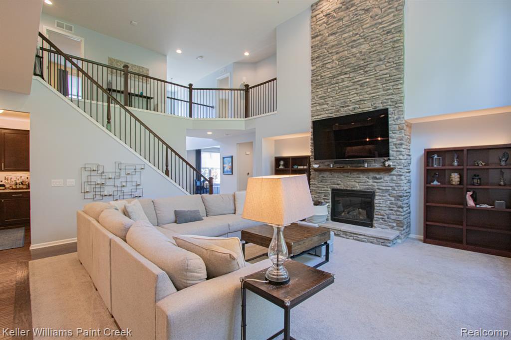 2009 Logan Drive Rochester Hills, MI 48309 - Photo 23 of 53