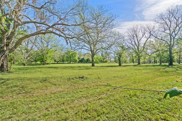 $257,000 | 6504 Viereck Road, Sealy, TX 77474