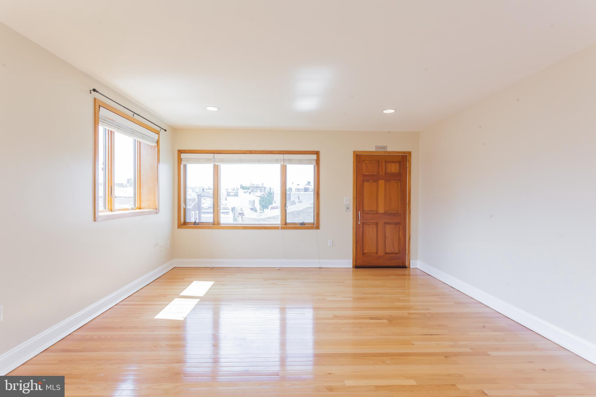 730 South Front Street, Unit R Philadelphia, PA 19147 - Photo 24 of 32 Bedroom/Den with Elevator Access