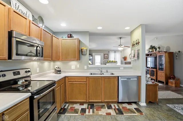 $257,900 | 873 Streamside Drive, Greenfield, IN 46140