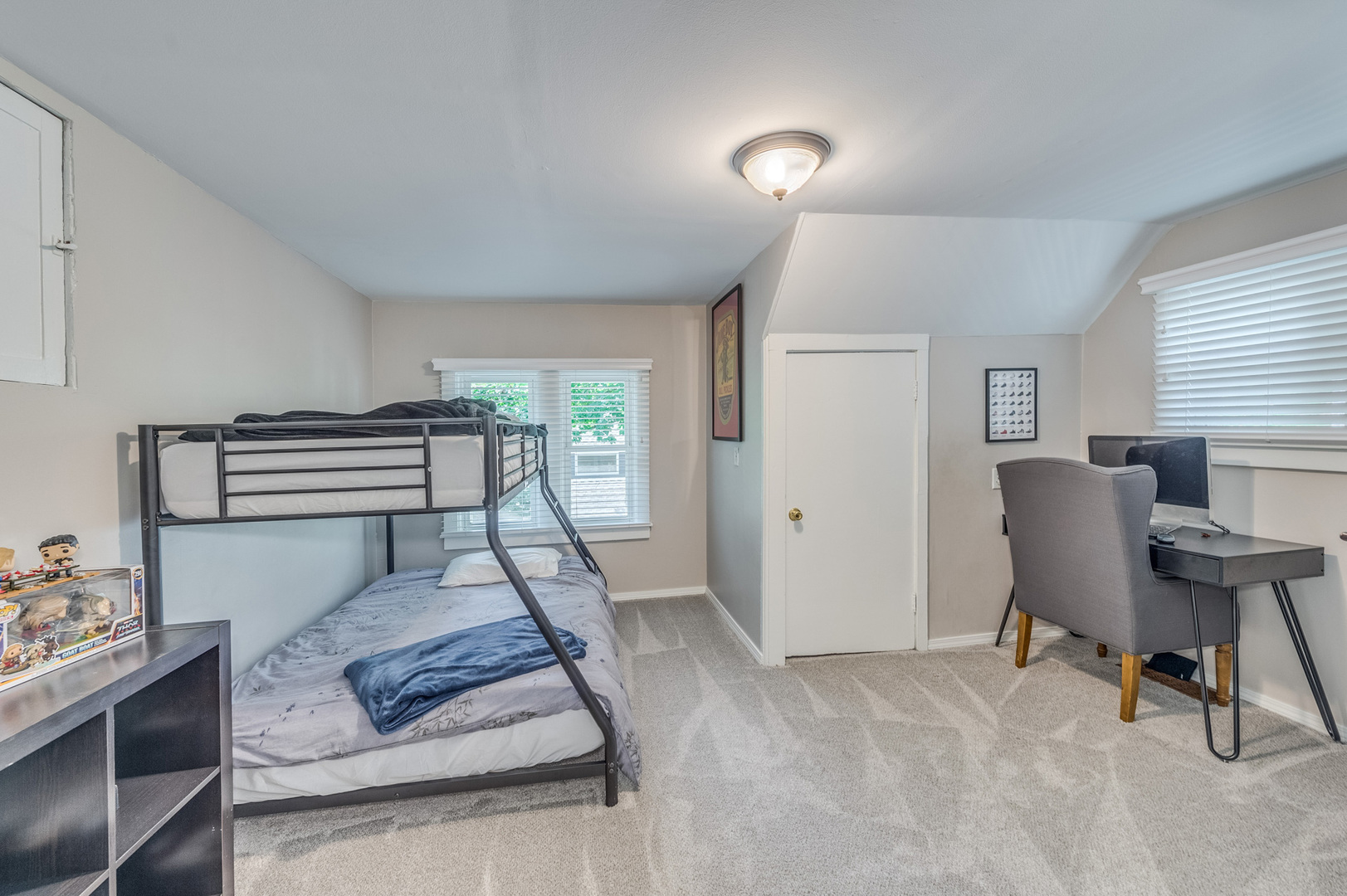 5 North Huffman Street Naperville, IL 60540 - Photo 22 of 27