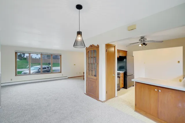 $499,990 | 987 County Rd C2 West, Roseville, MN 55113