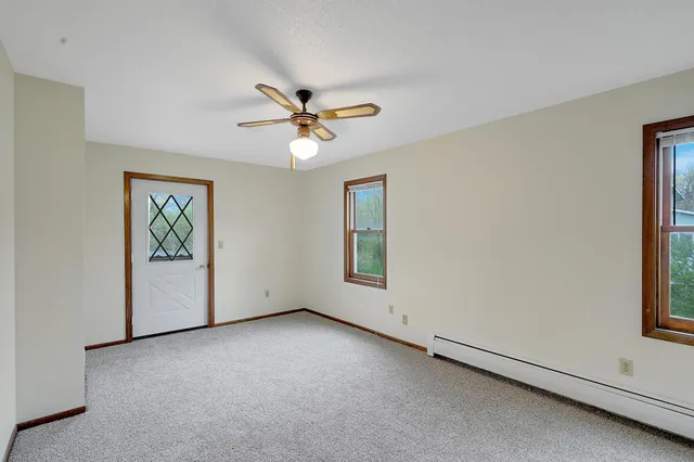 $499,990 | 987 County Rd C2 West, Roseville, MN 55113