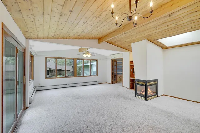 $499,990 | 987 County Rd C2 West, Roseville, MN 55113