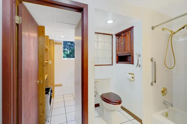 $499,990 | 987 County Rd C2 West, Roseville, MN 55113